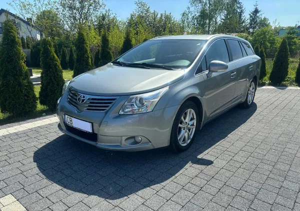 toyota avensis Toyota Avensis cena 28700 przebieg: 197420, rok produkcji 2011 z Bydgoszcz